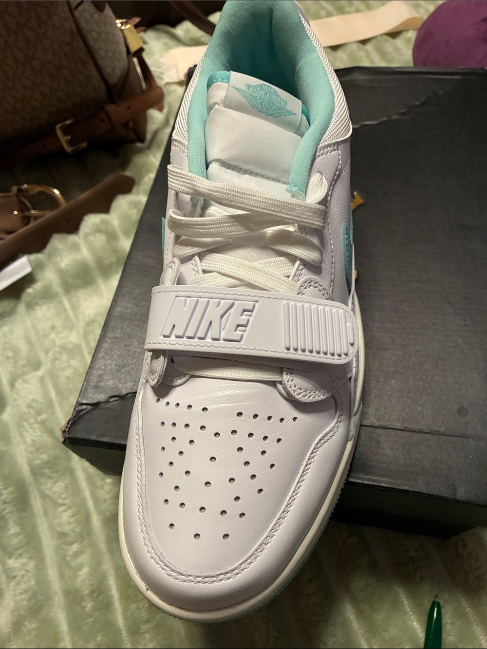 Nike Air Jordan Legacy 312 Low - White & Teal - Picture 2 of 5